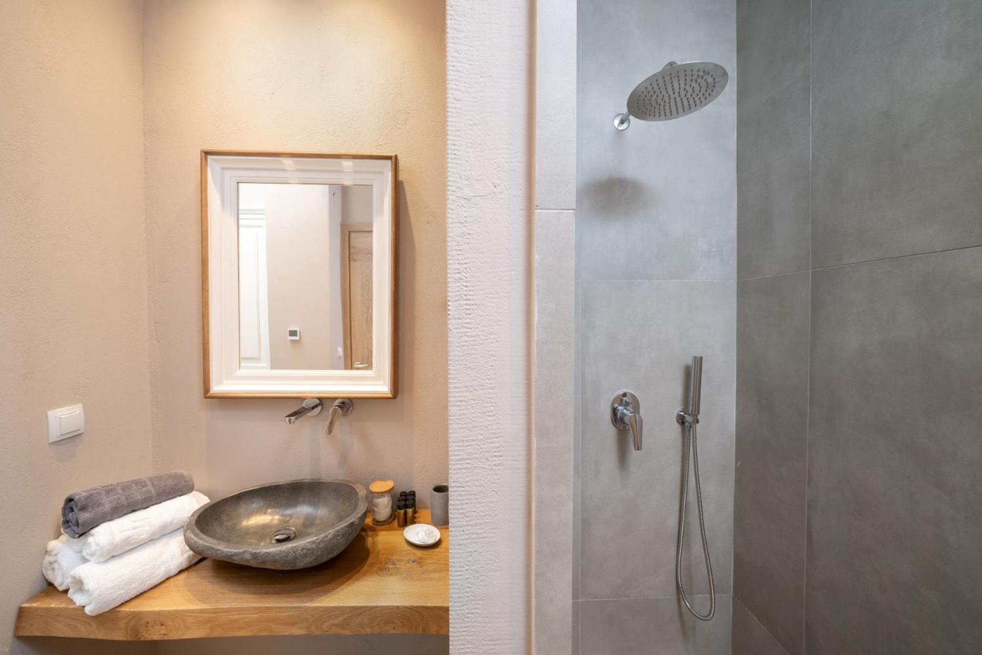 Hotel Kinira Extérieur photo